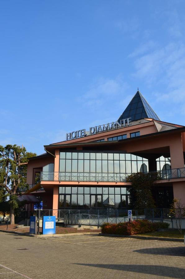 Hotel Diamante Corbetta Екстериор снимка