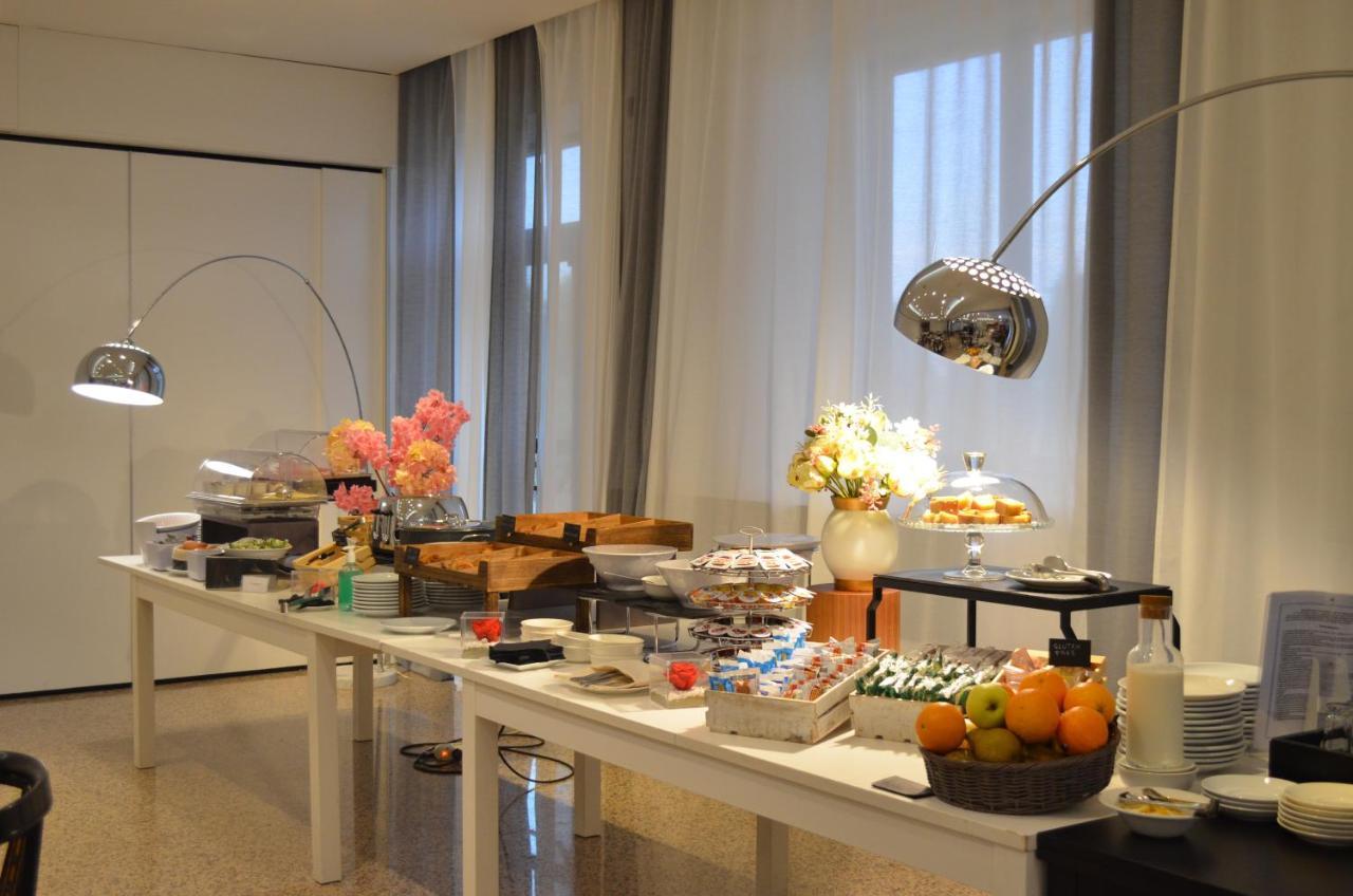 Hotel Diamante Corbetta Екстериор снимка