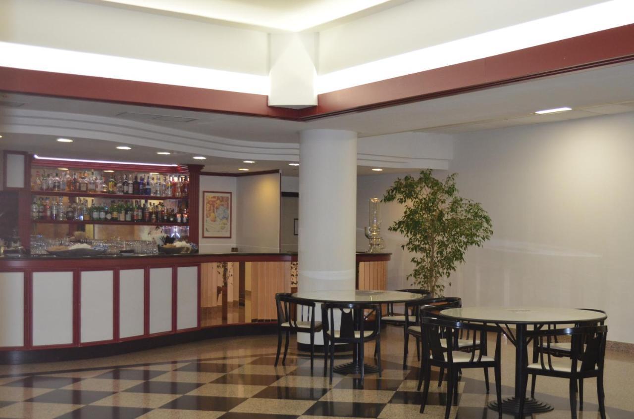 Hotel Diamante Corbetta Екстериор снимка
