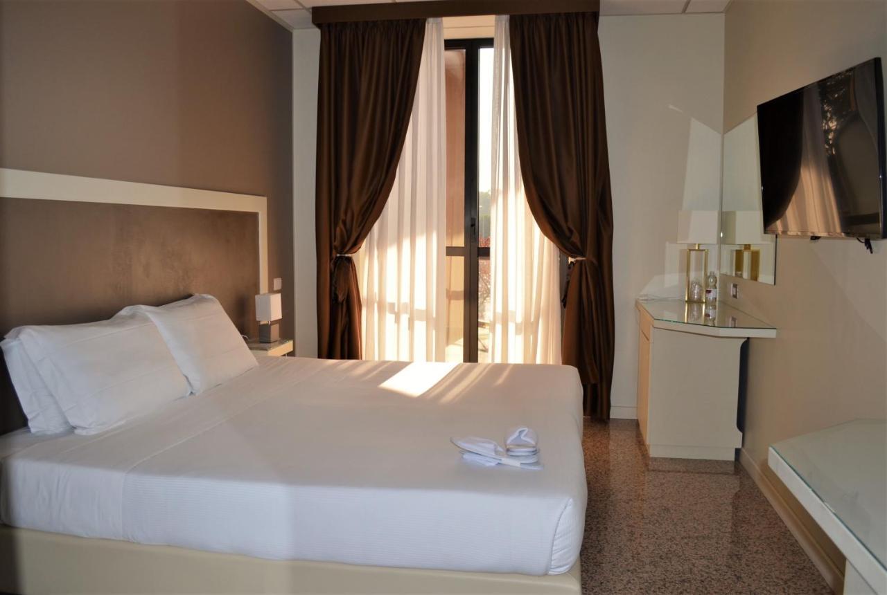 Hotel Diamante Corbetta Екстериор снимка