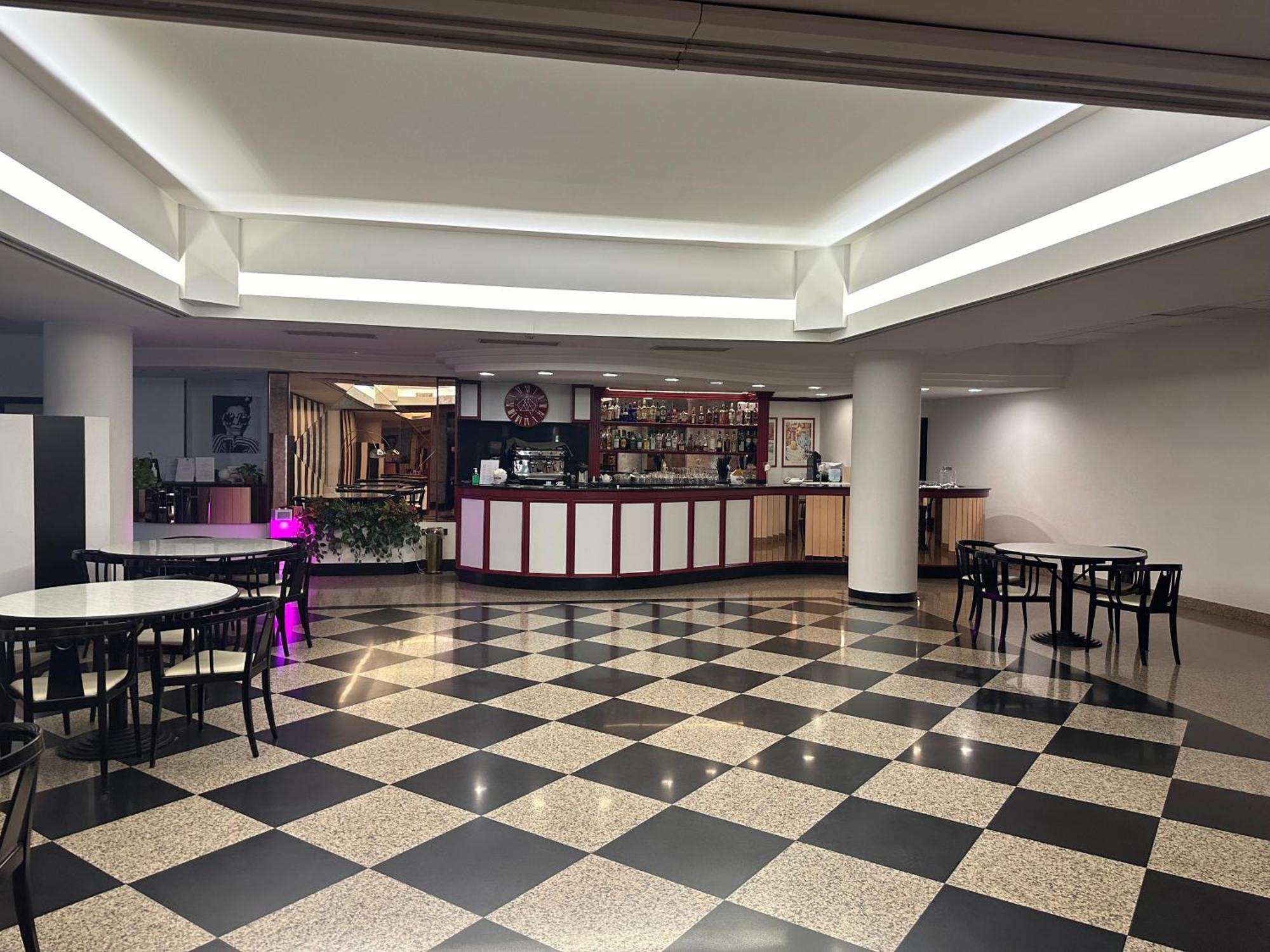 Hotel Diamante Corbetta Екстериор снимка