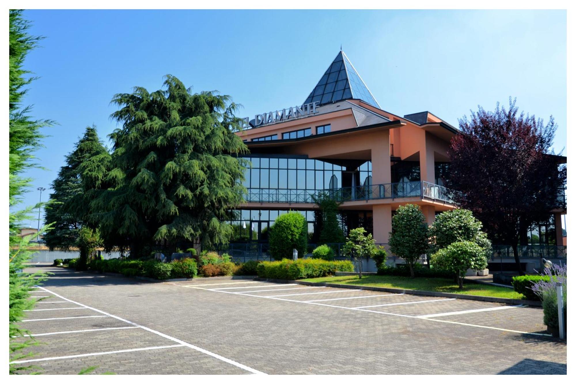 Hotel Diamante Corbetta Екстериор снимка