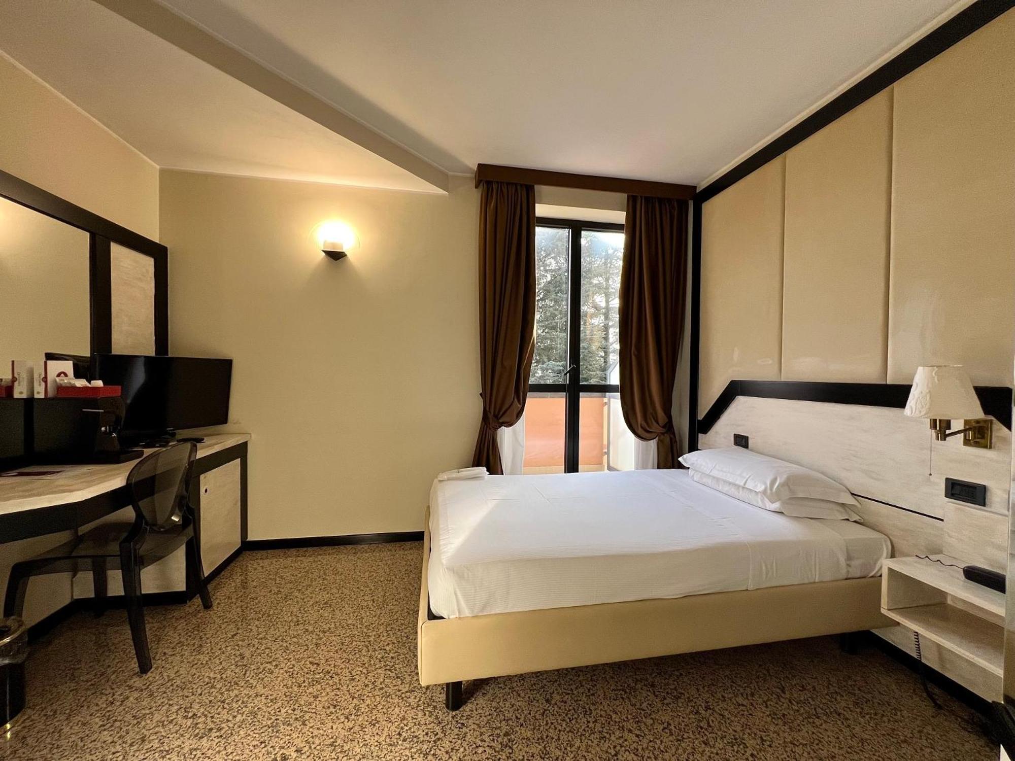 Hotel Diamante Corbetta Екстериор снимка