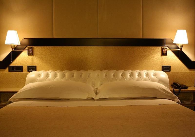Hotel Diamante Corbetta Екстериор снимка